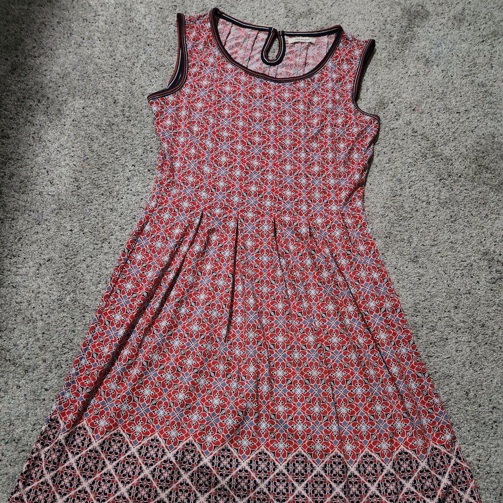 Sleeveless printed dress - Picture 2 of 4